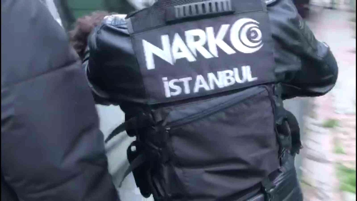 Son dakika haberleri! İstanbul Emniyet Müdürlüğü\'nden narkotik suçlarla mücadele operasyonu