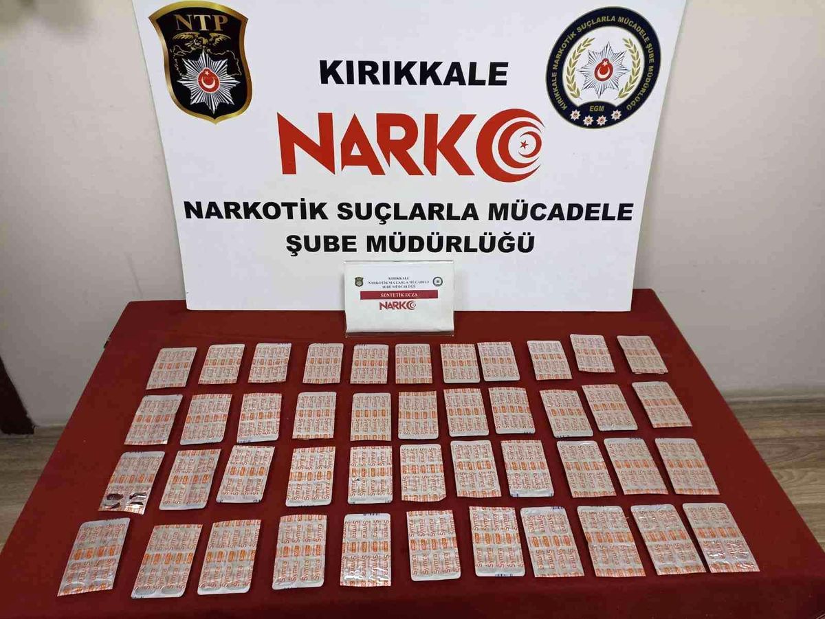 Kırıkkale\'de uyuşturucu ticaretine 3 tutuklama