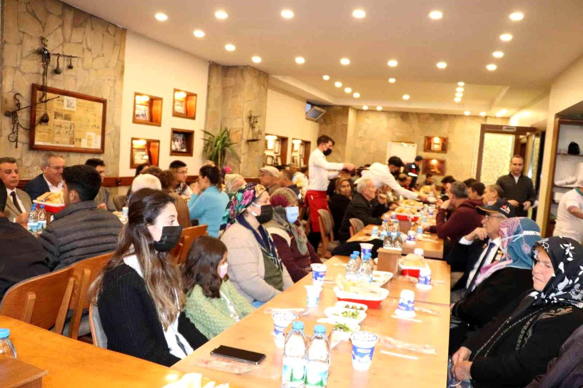 Polis Haftası dolayısıyla Bozdoğan\'da iftar yemeği düzenlendi