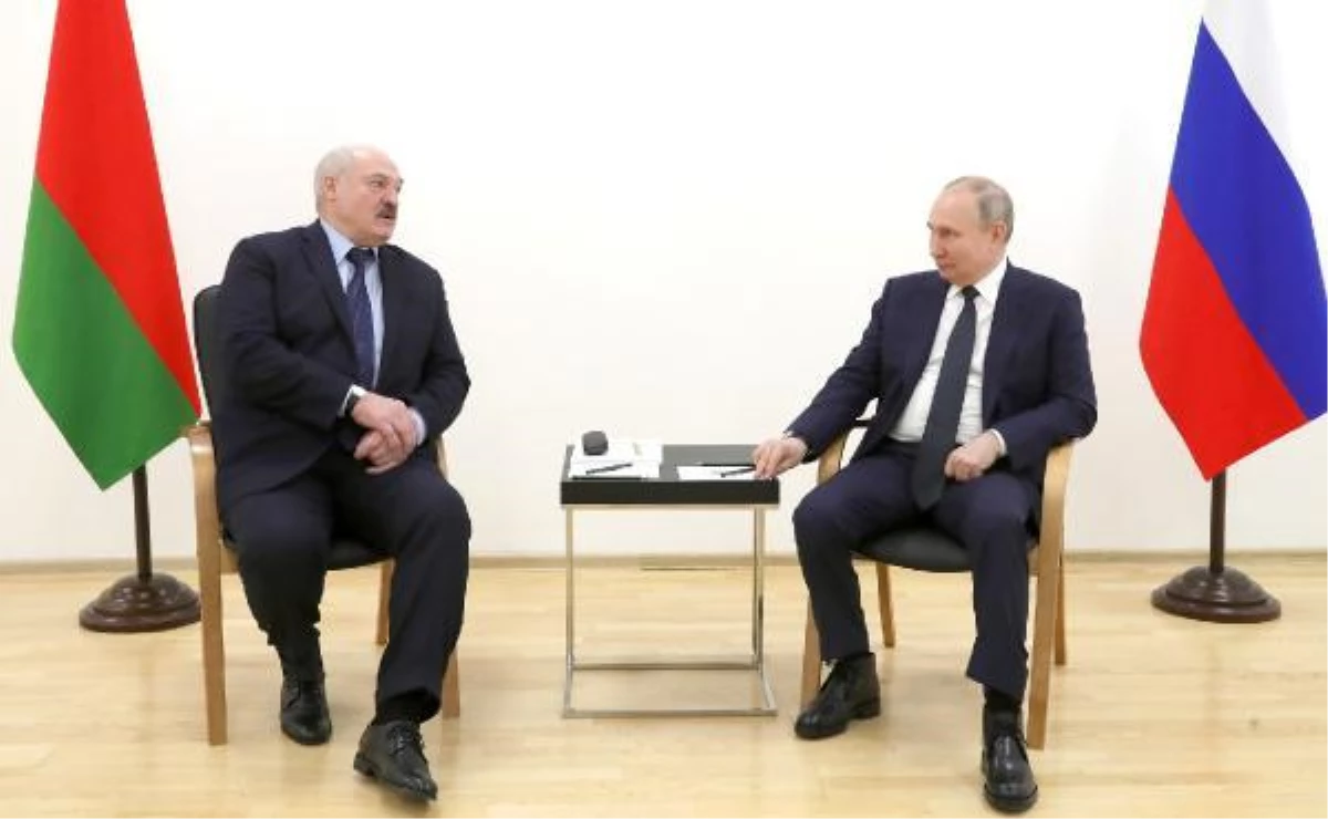 Putin, Belaruslu mevkidaşı Lukaşenko ile bir araya geldi