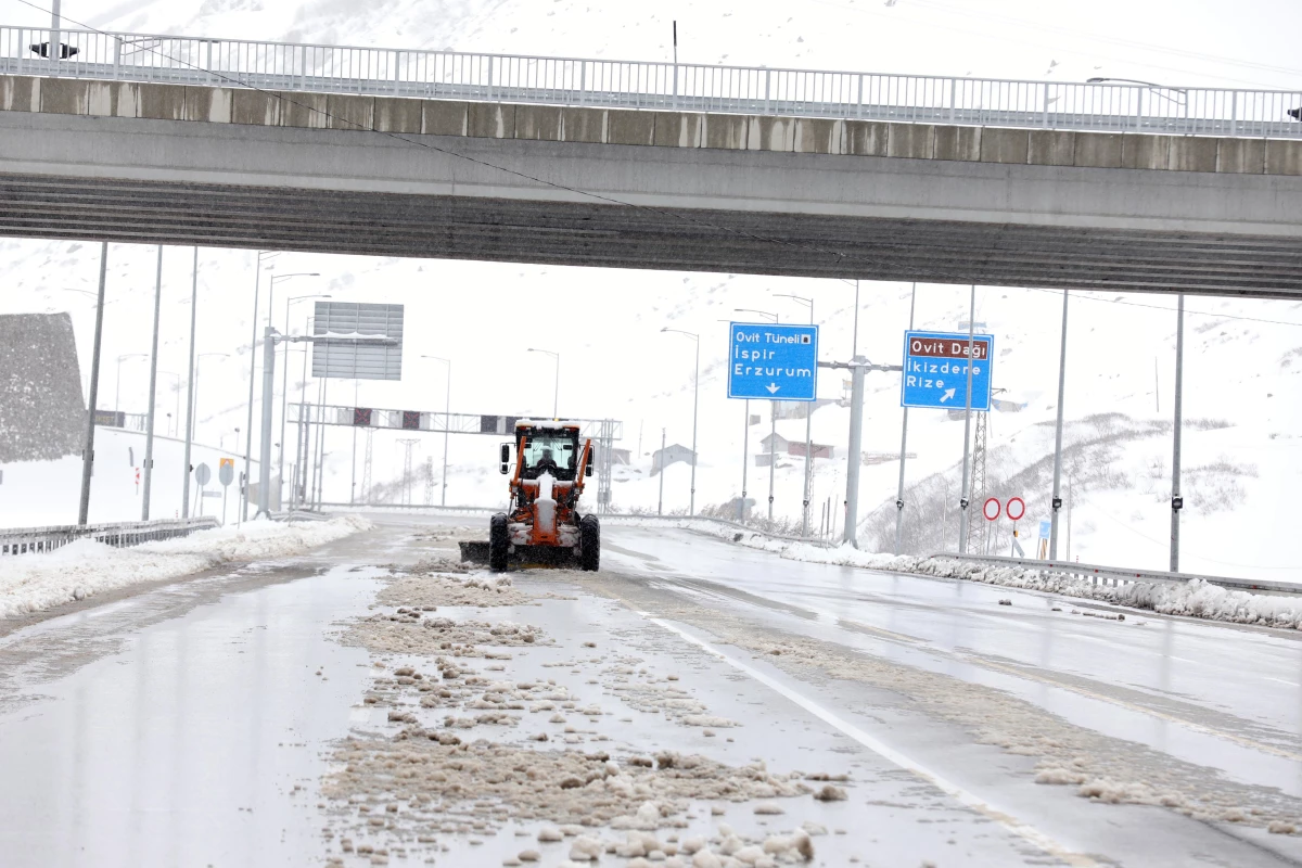 Yüksek kesimlere kar yağdı