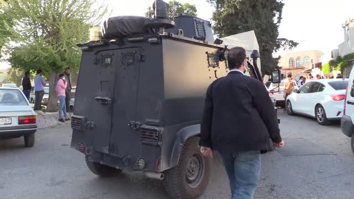ŞANLIURFA - Silahlı kavgada 4 kişi yaralandı