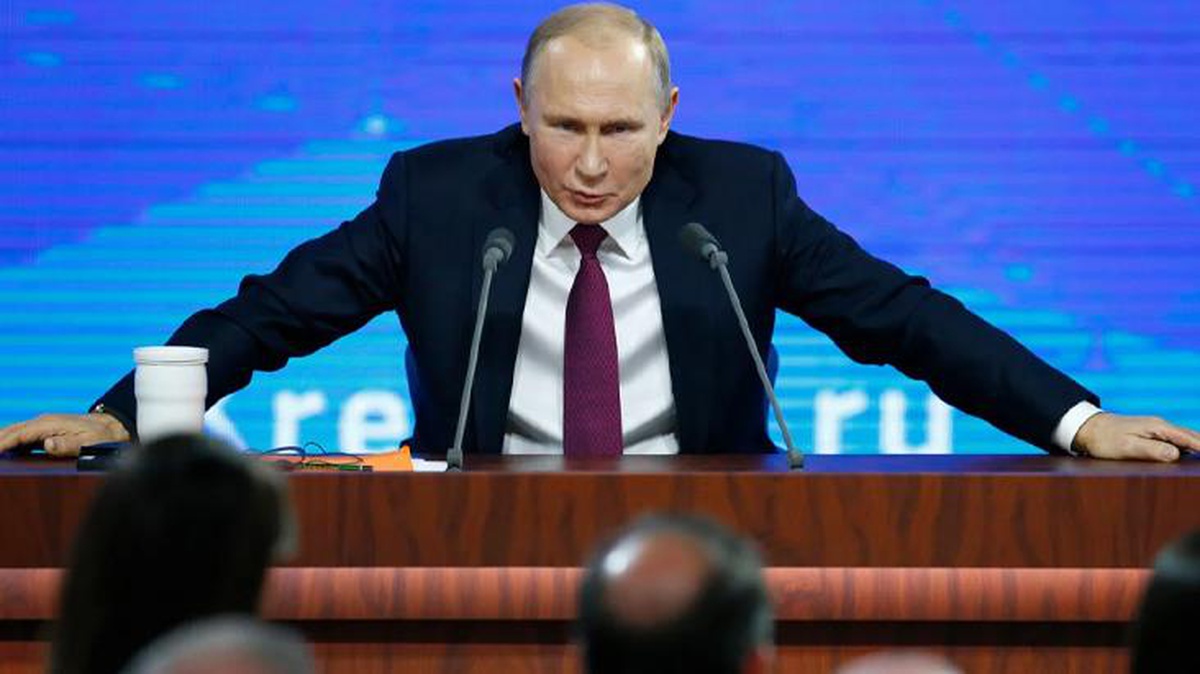 Putin, 150 Rus subayını hapse attırdı!