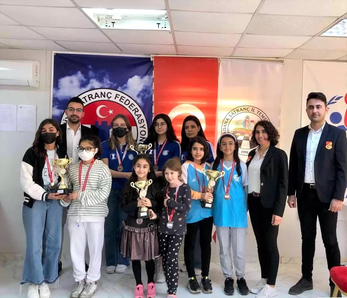 Seyhan Belediyespor Kulübü satrançta Adana birincisi