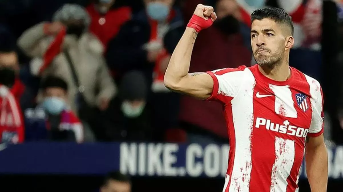 Ezeli rakibi, Luis Suarez\'i Fenerbahçe\'nin elinden kaptı!