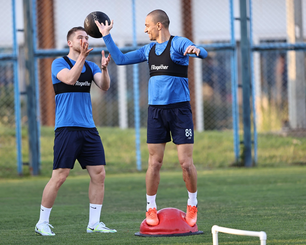Adana Demirspor, Kasımpaşa maçı hazırlıklarını sürdürdü