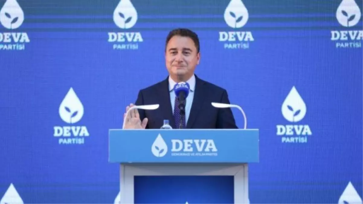 Ali Babacan apartman görevlileriyle iftarda buluştu: Devletin açıkladığı enflasyona herkes gülüyor, önce doğru konuşsunlar!