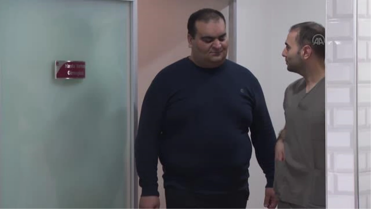 Azerbaycanlı doktor, ağabeyini 83 kilo zayıflatmak istiyor