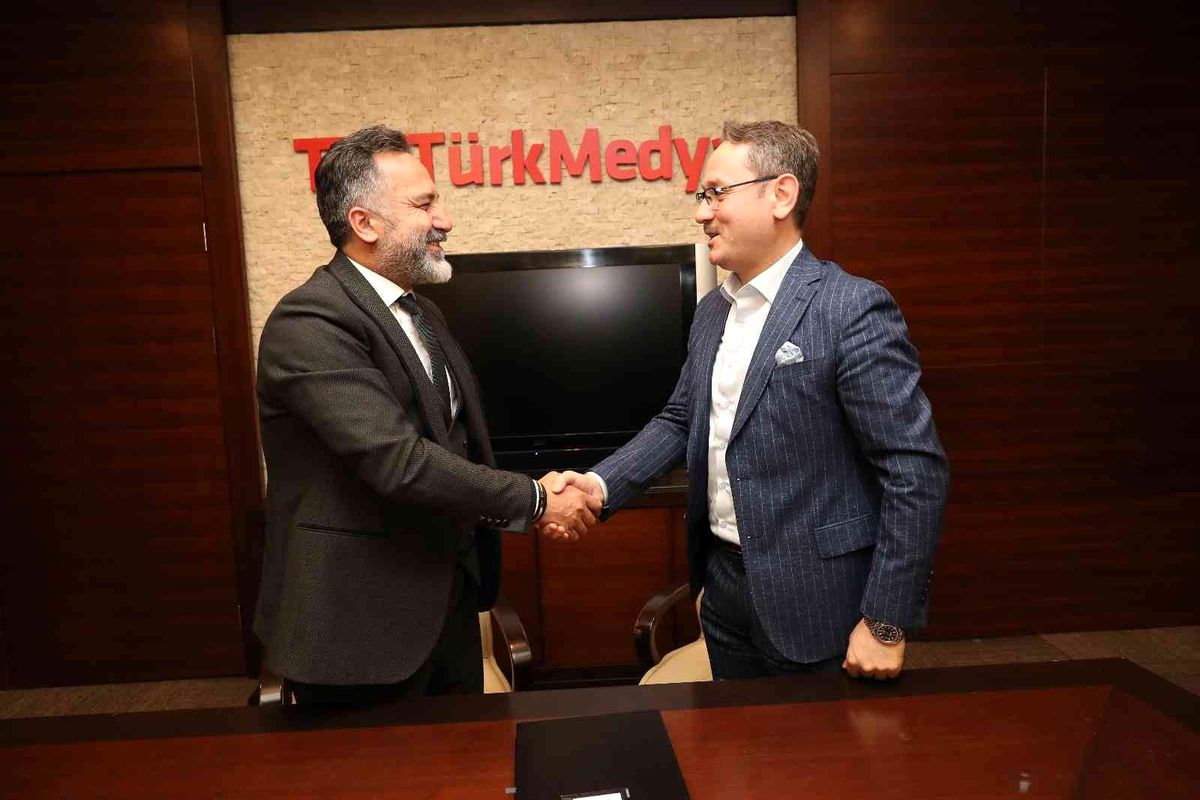 Başakşehir Belediyesi ve TürkMedya gençler için iş birliği yaptı