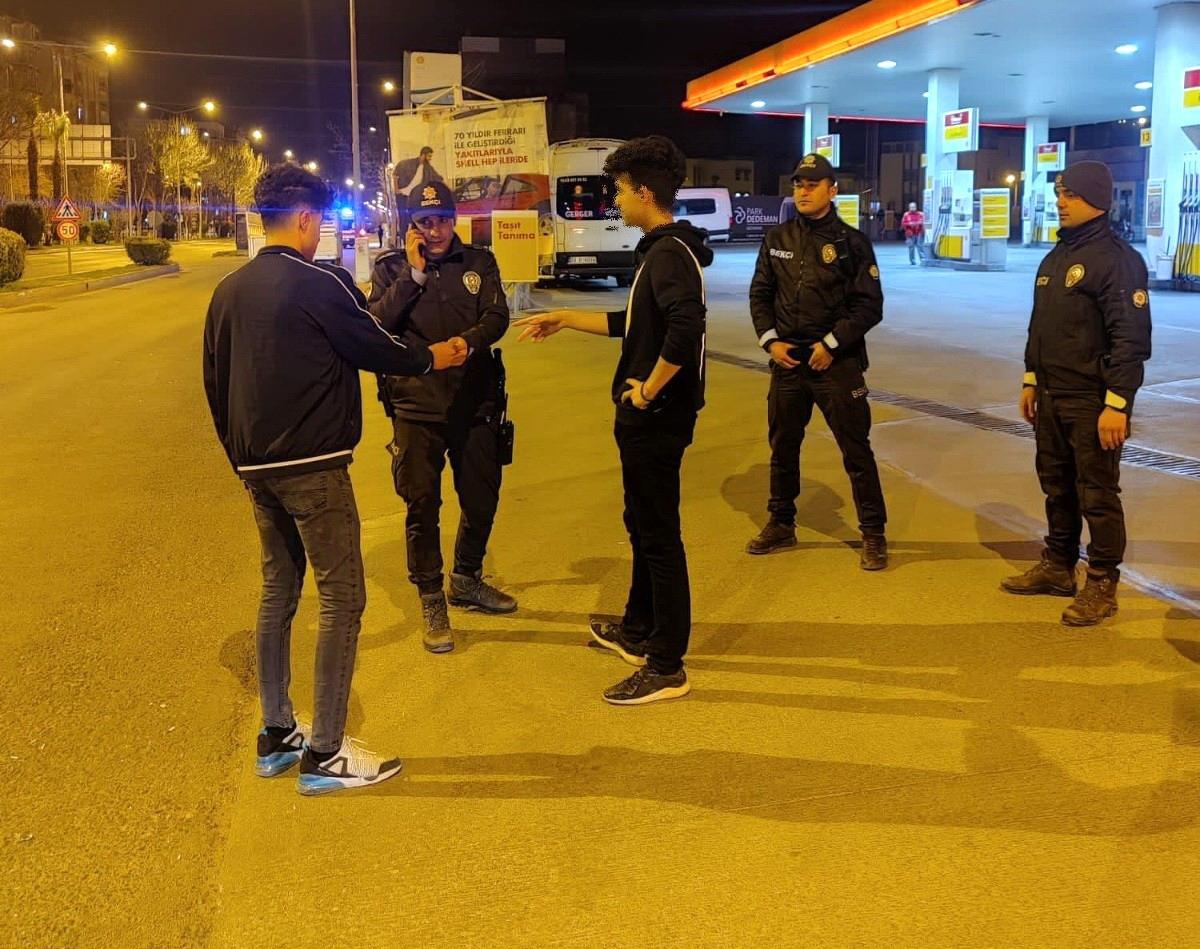 Çarşı ve mahalle bekçileri gece uygulamalarını sürdürüyor