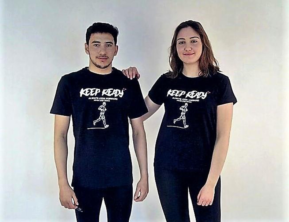 Demir adamların spor kıyafetleri hazır