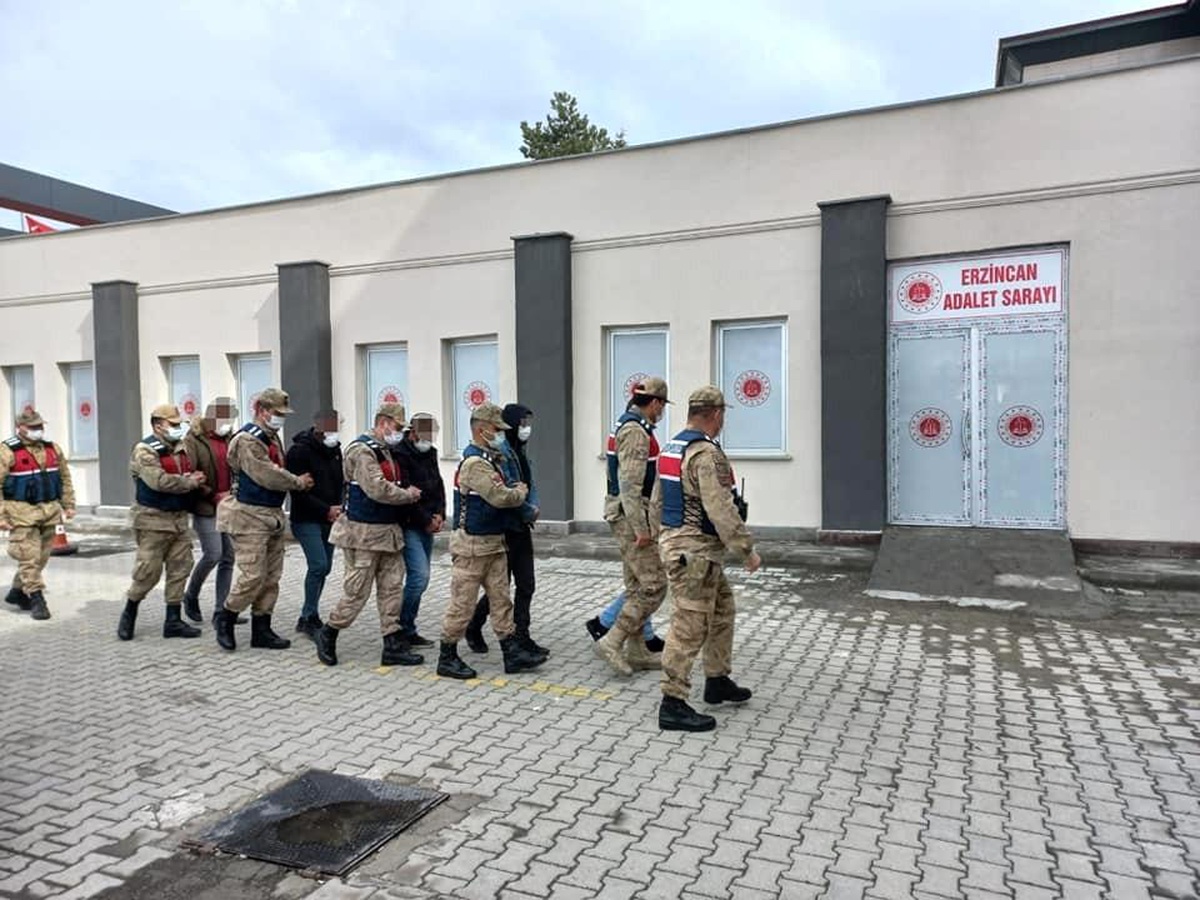 Demiryolu rayı hırsızlığı yapan 5 kişi tutuklandı