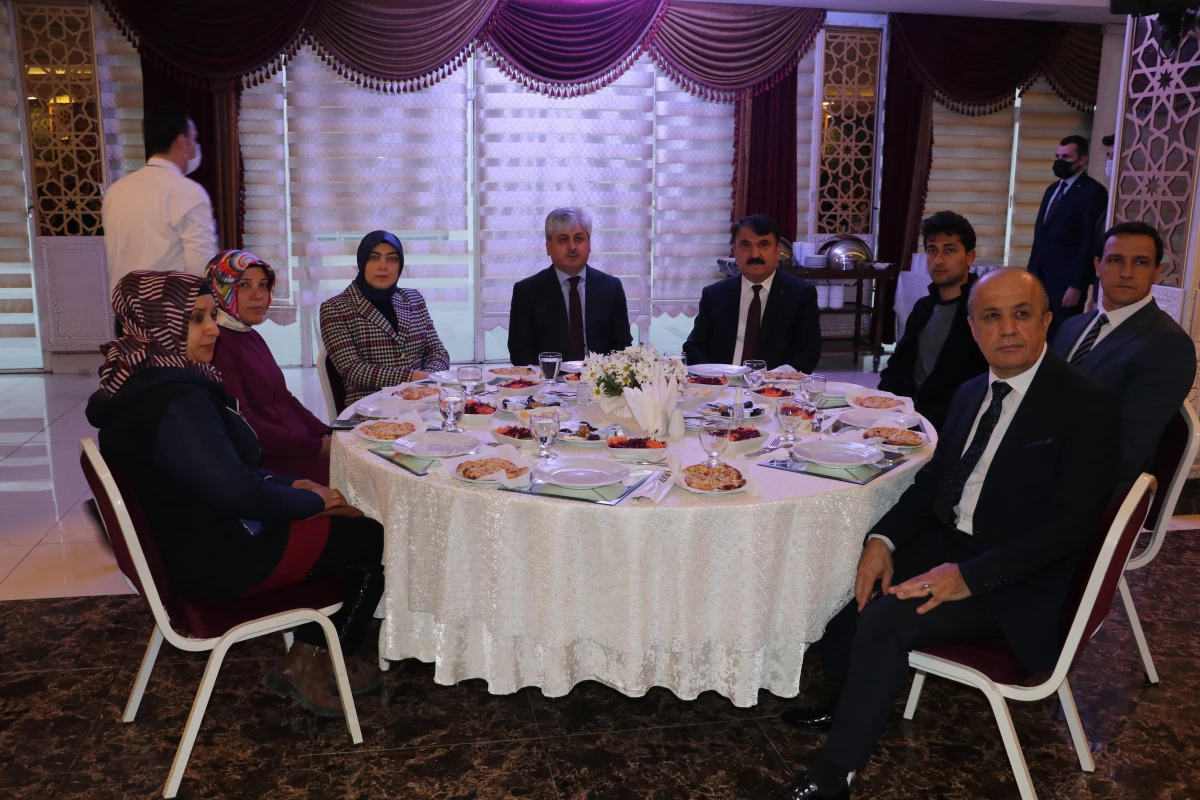 Hatay\'da "Bir Lokma Bin Sofra" iftar programı düzenlendi