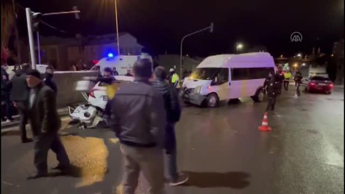 Son dakika haberi! İki ayrı trafik kazasında 9 kişi yaralandı