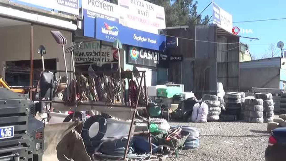 Son dakika haberi | Komşu esnaf arasında silahlı park kavgasında ölü sayısı 2\'ye yükseldi