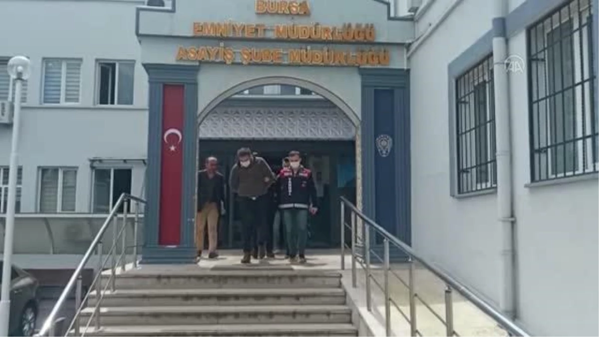 Kuyumculara sahte altın satmaya çalışan 4 kişi yakalandı