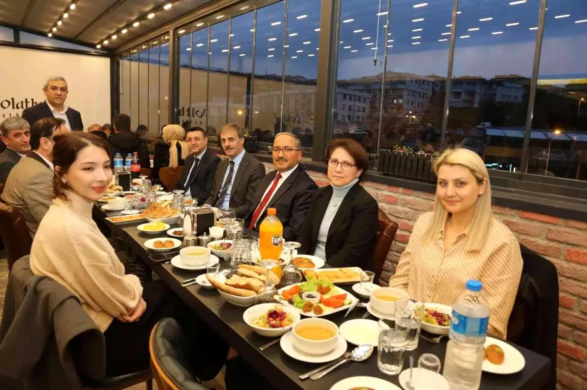 Şehit ve gazi aileleri iftarda bir araya geldi