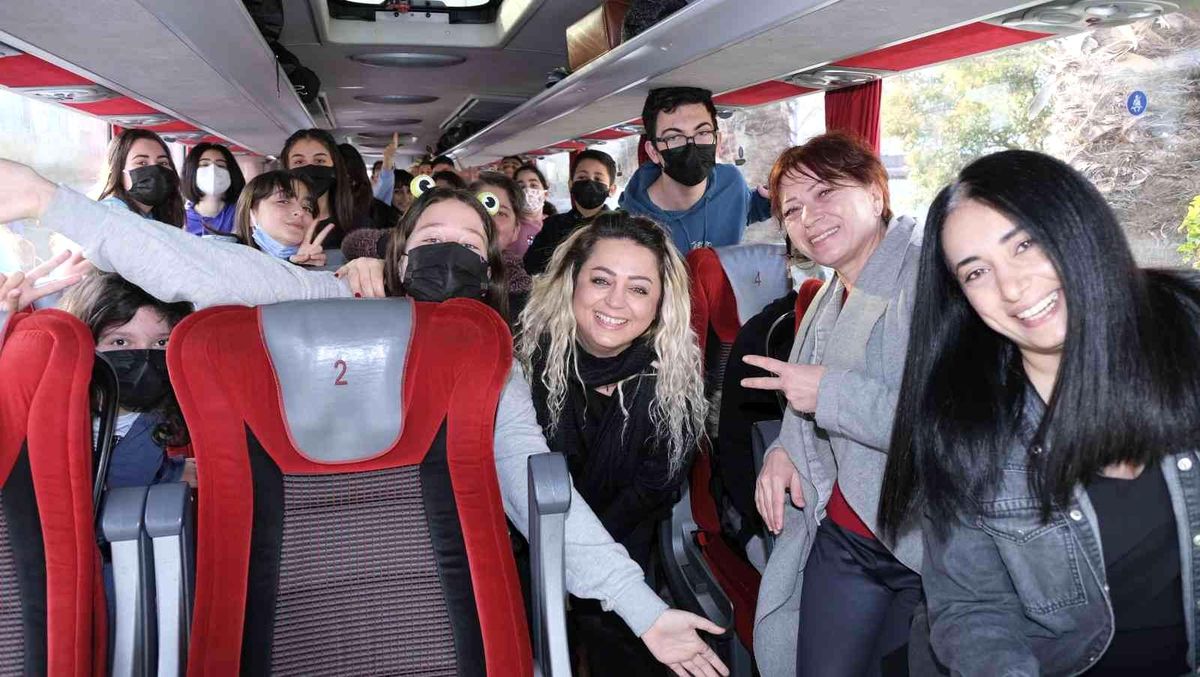 Sinop çocuk meclisi, Samsun\'a uğurlandı