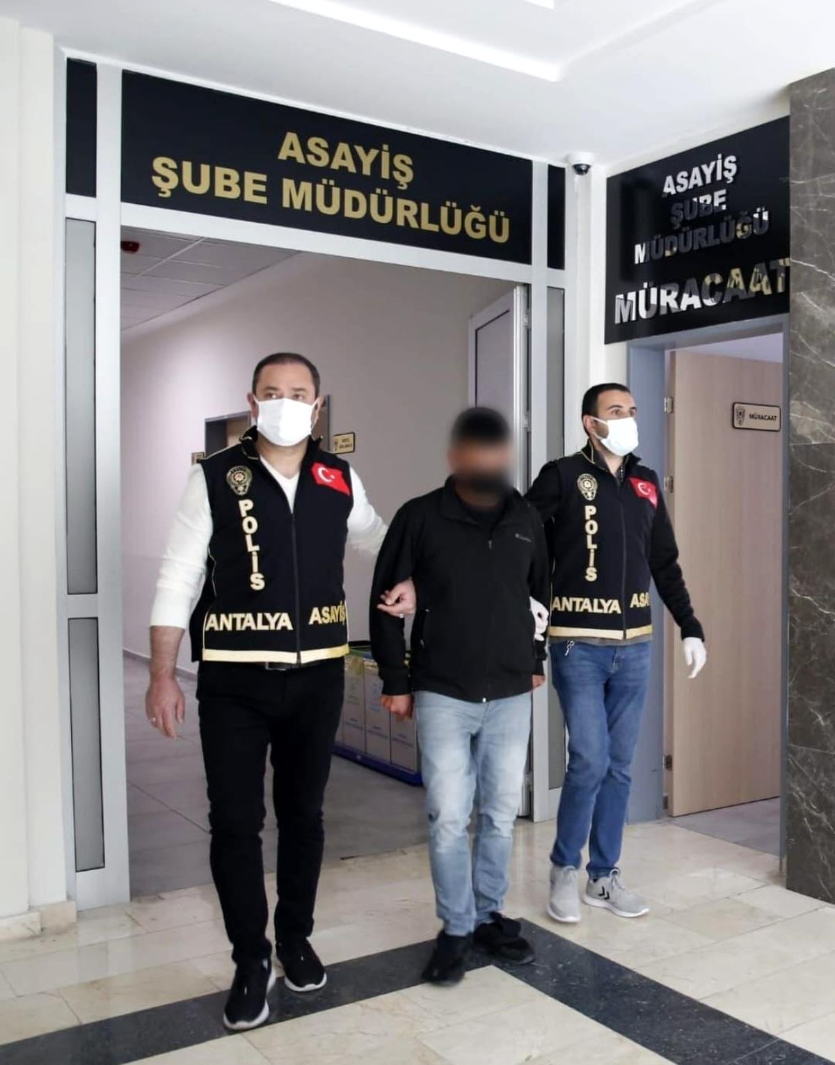 21 yıl hapis cezası olan şahıs yakalandı
