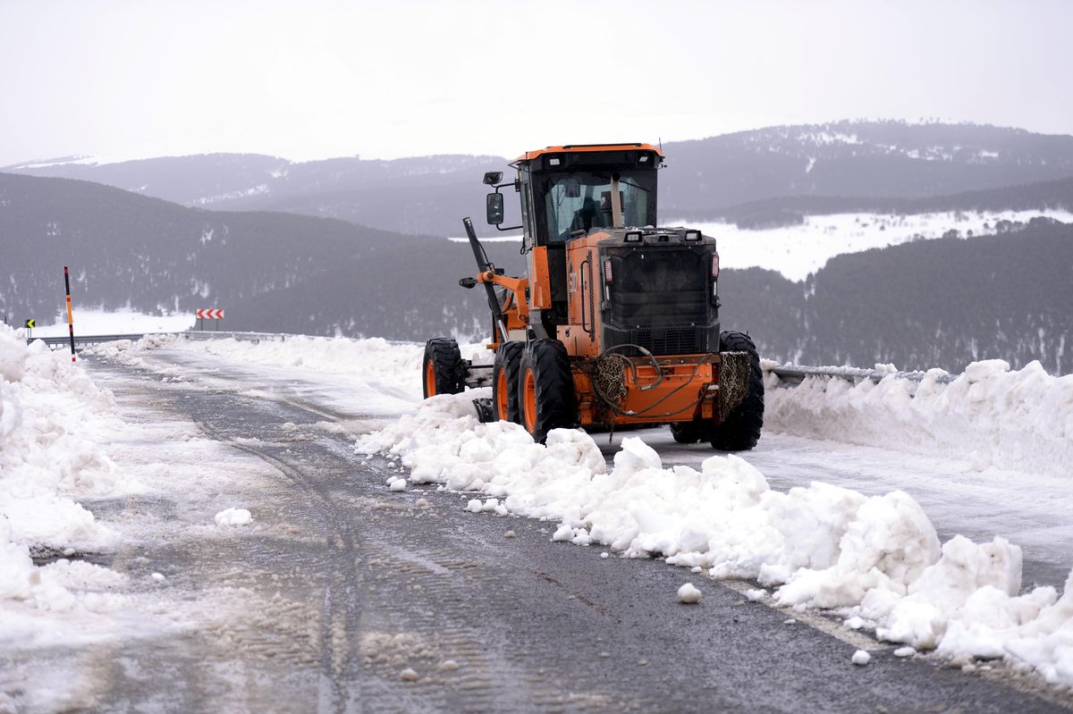 Ardahan-Ardanuç yolu ulaşıma açıldı