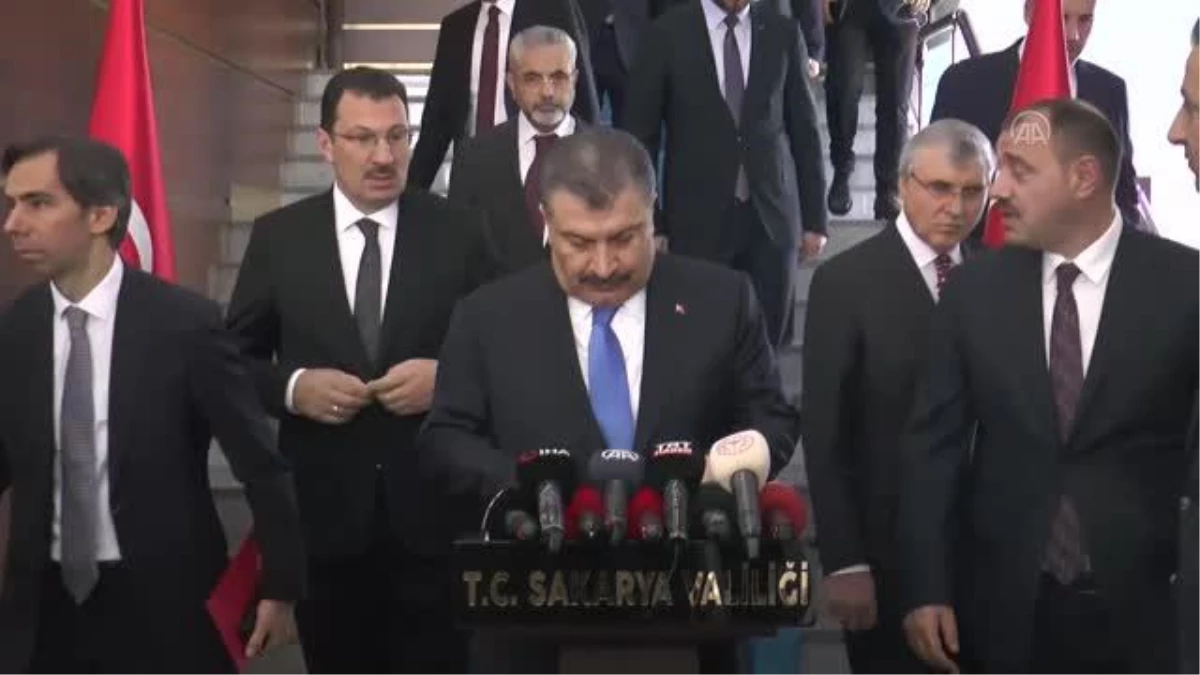 Sağlık Bakanı Koca, Sakarya Valisi Kaldırım\'ı ziyaret etti