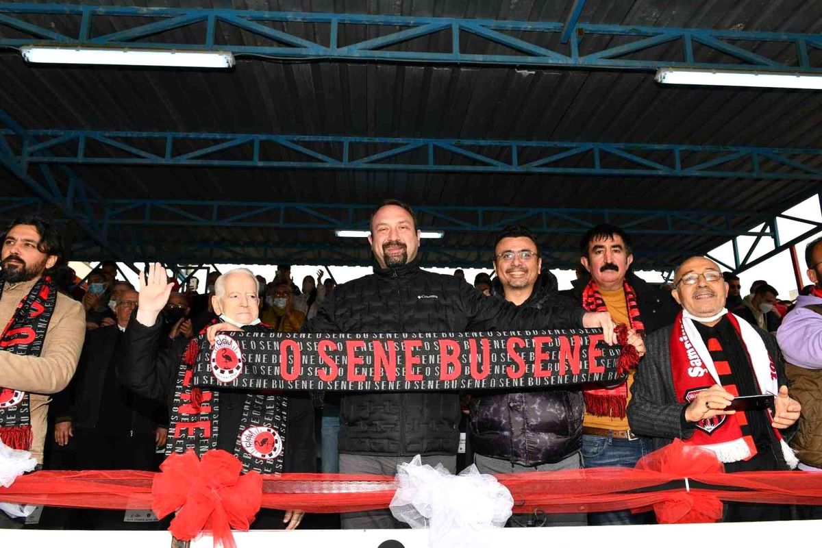 Çiğli Belediyespor 3. Lig\'e kenetlendi