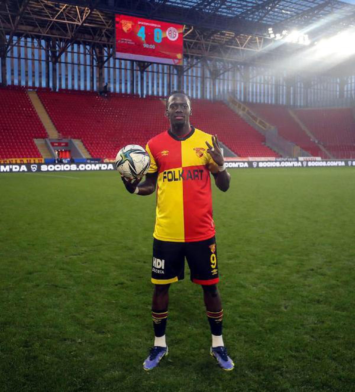 Göztepe düşerken kasayı doldurdu