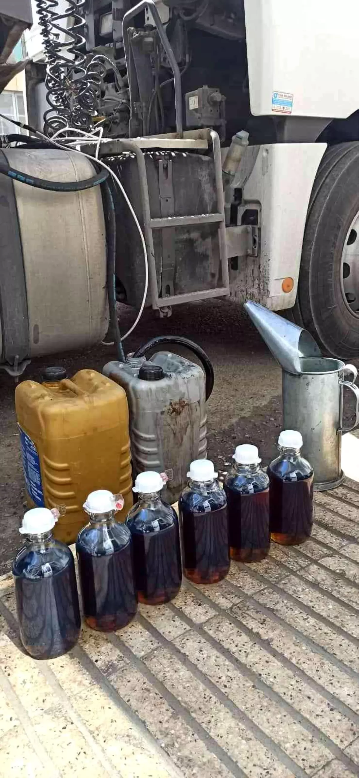 Konya\'da 2 bin 470 litre kaçak akaryakıt ele geçirildi