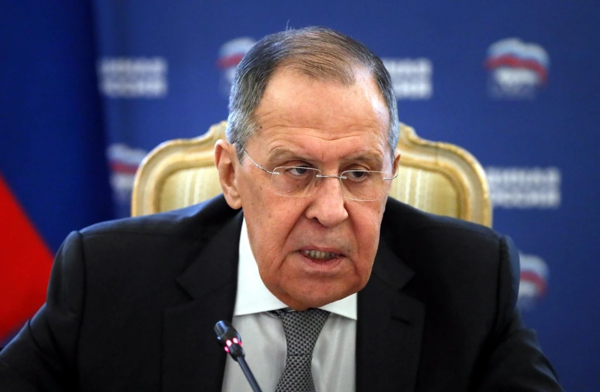 Son dakika haberi... Lavrov: "Batılı ülkeler, Ukrayna krizini bahane ederek Rusya\'ya karşı hibrit savaş ilan etti"