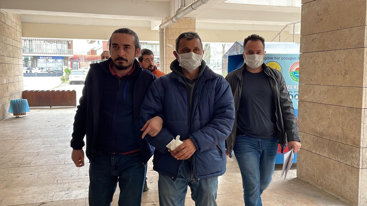 Samsun\'da kesinleşmiş 36 yıl hapis cezası bulunan firari hükümlü çatıda yakalandı