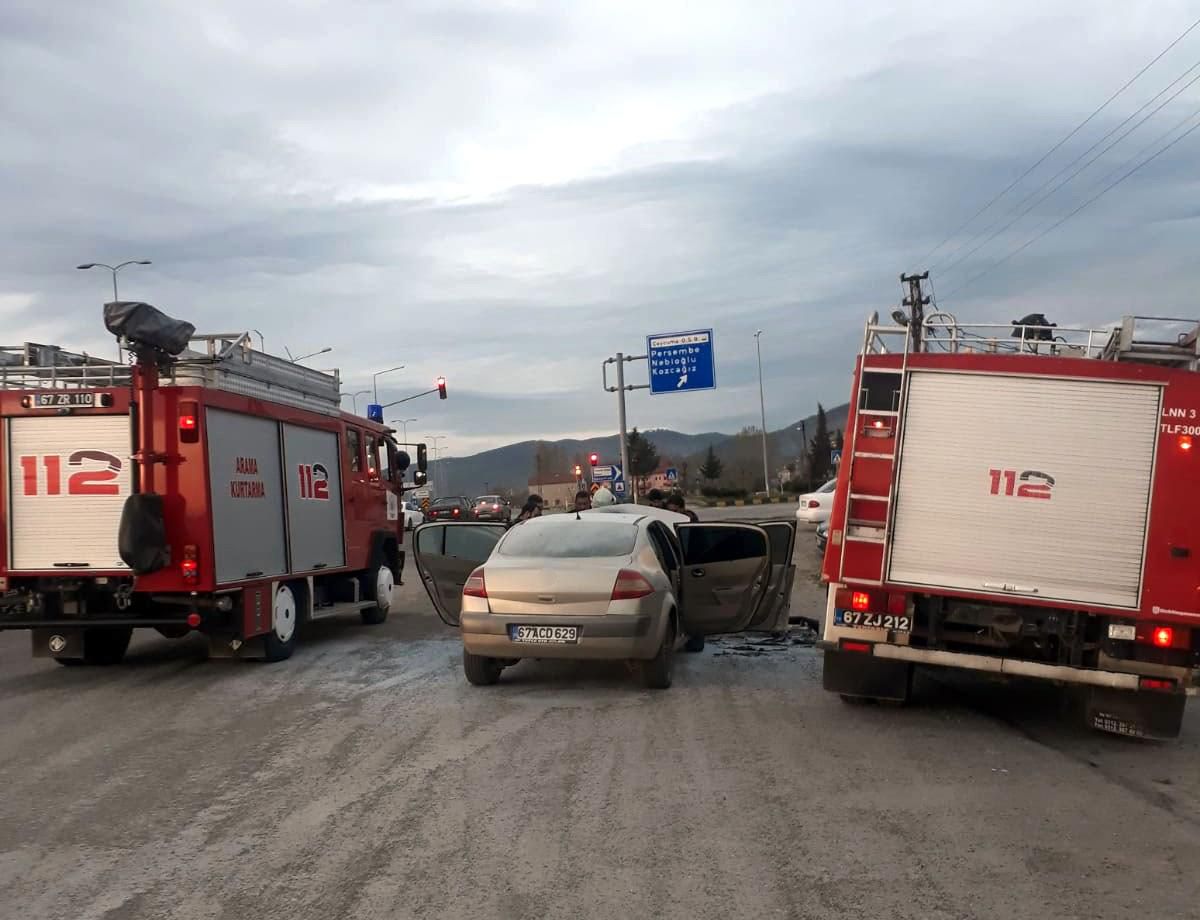 Son dakika haberi | Seyir halindeki araçta yangın çıktı