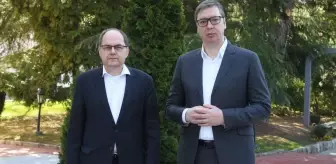 Sırbistan Cumhurbaşkanı Vucic, Bosna Hersek Yüksek Temsilcisi Schmidt'i kabul etti