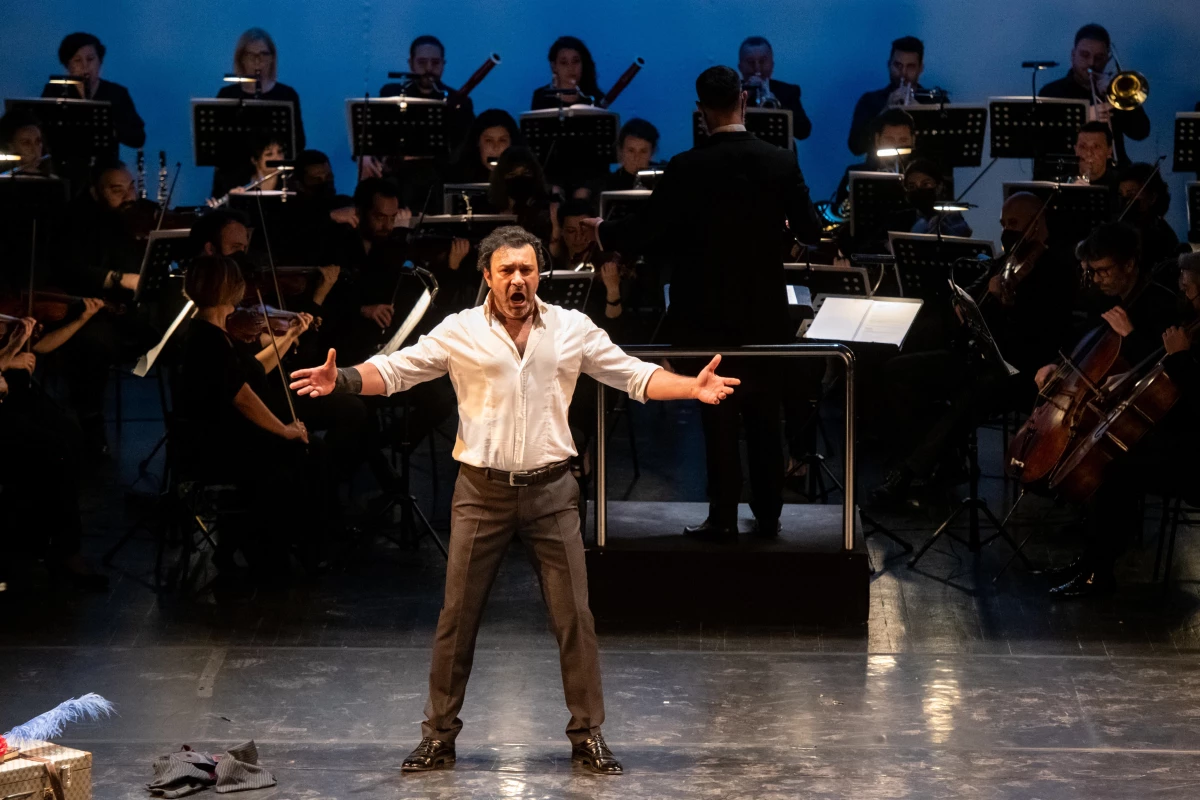 Tenor Erol Uras, vefatının ilk yılında düzenlenen konserle anıldı