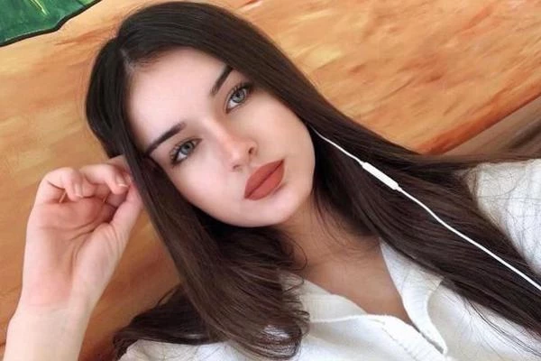 İntihar eden 18 yaşındaki Aleyna'nın 'Ölümümden sorumludur' notu bıraktığı sanığın müebbet hapsi istendi