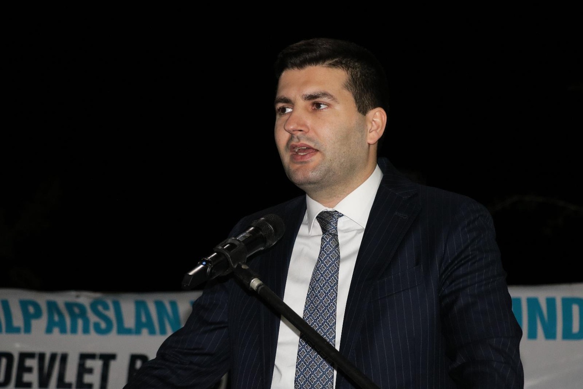 "Artık terör örgütlerinin beli büküldü"