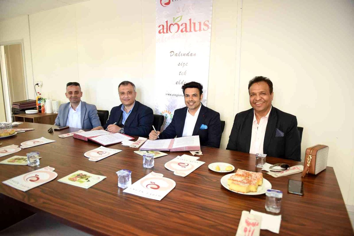 Asya'nın en büyük elma üreticisi olmayı hedefliyorlar