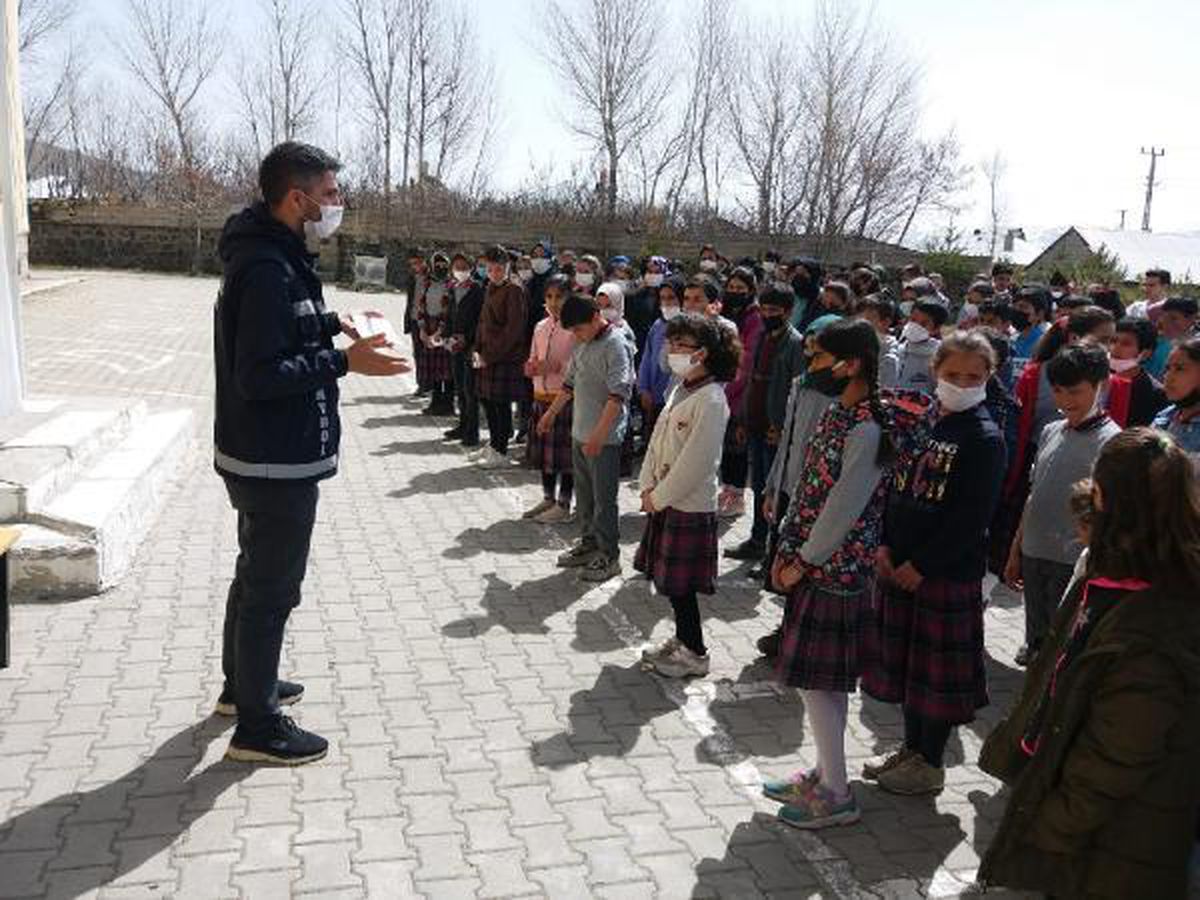 AV YASAĞI BAŞLAYAN İNCİ KEFALİNİN KORUNMASI İÇİN OKULLARDA EĞİTİM