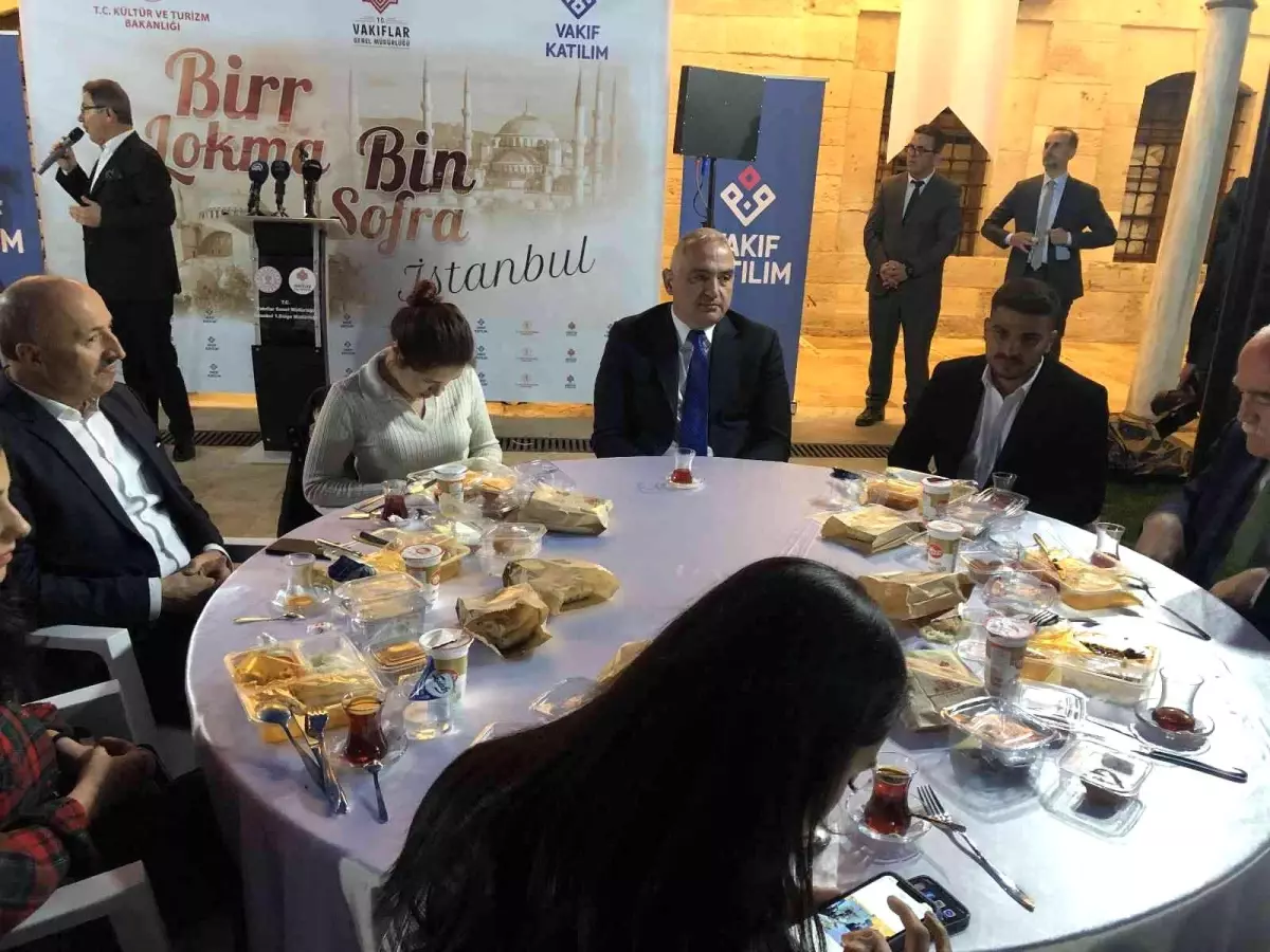 Bakan Ersoy, Vakıflar Genel Müdürlüğünün iftar programına katıldı