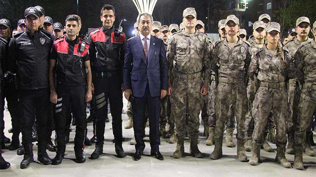 Batman\'da Kızılay için "meydan okuma" kampanyası düzenlendi! Vatandaşlar bağışa yoğun destek verdi