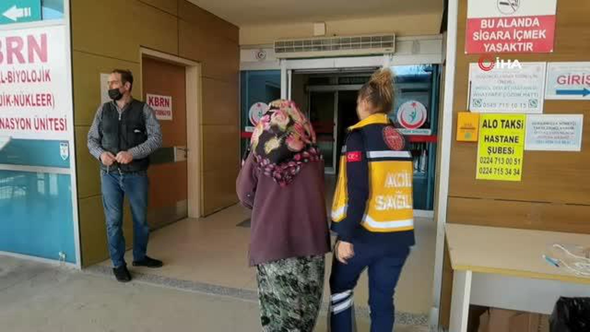 Bursa\'da engelli genç, annesini bıçakladı