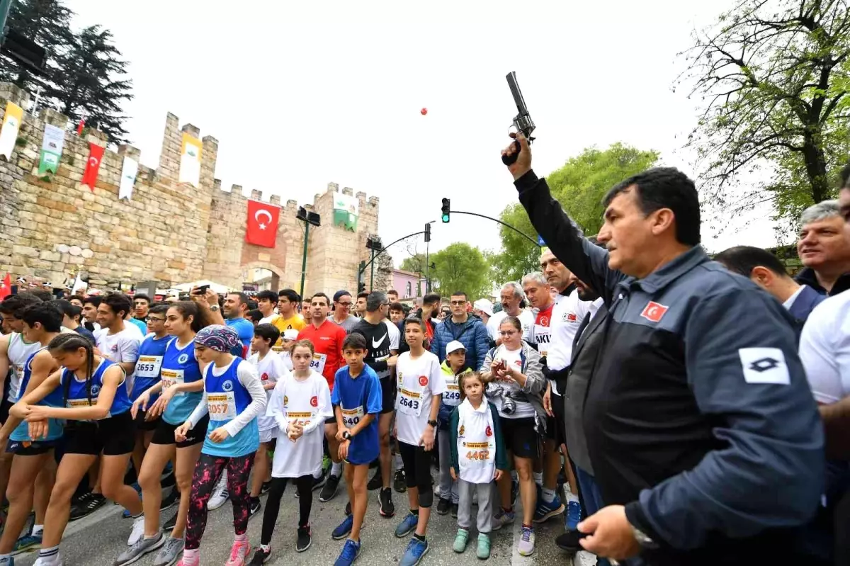 Bursa trafiğine koşu düzenlemesi