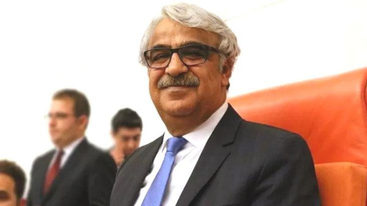 HDP Eş Genel Başkanı Mithat Sancar\'dan muhalefet blokuna gönderme: İktidarı göndermek için yüzde 60\'ı hedeflemek gerekir