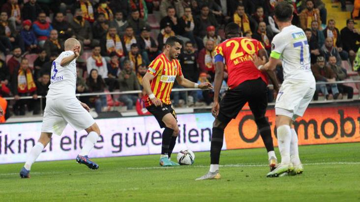 Kayserispor, sahasında Çaykur Rizespor\'la 1-1 berabere kaldı