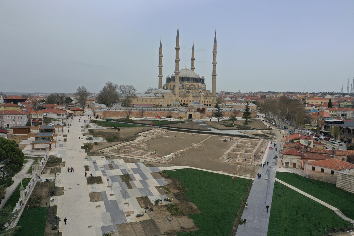 Meydan projesiyle Selimiye\'nin silüeti "tam anlamıyla" ortaya çıktı