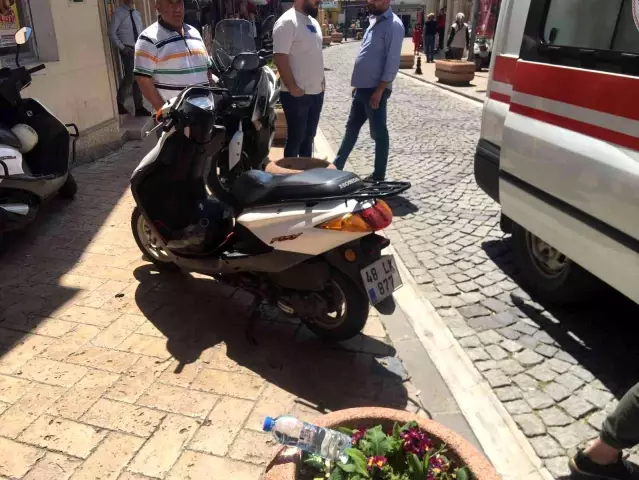 Milas'ta meydana gelen motosiklet kazasında iki kişi yaralandı.