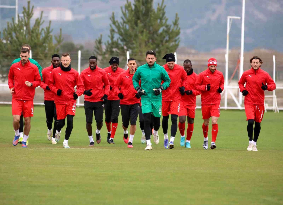 Sivasspor, Hatayspor maçının taktiğini çalıştı