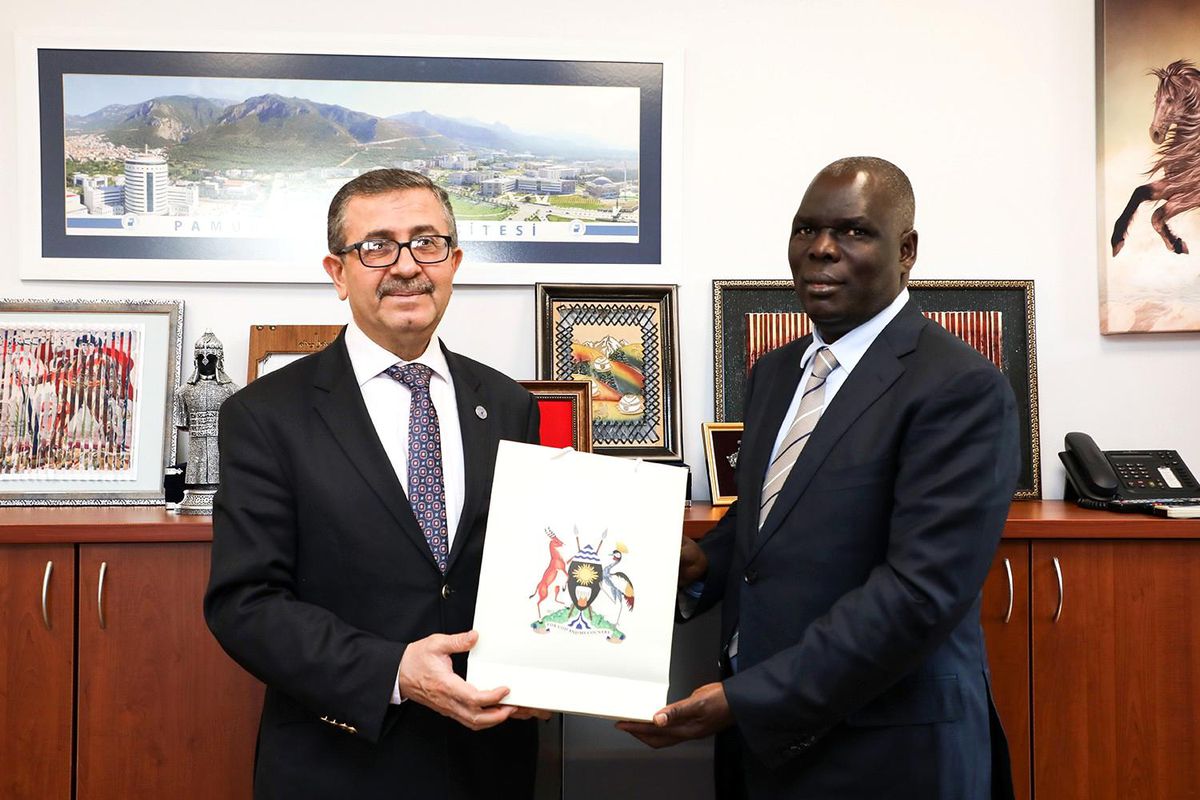 Uganda'dan PAÜ'ye ayakkabıcılık alanında iş birliği çağrısı