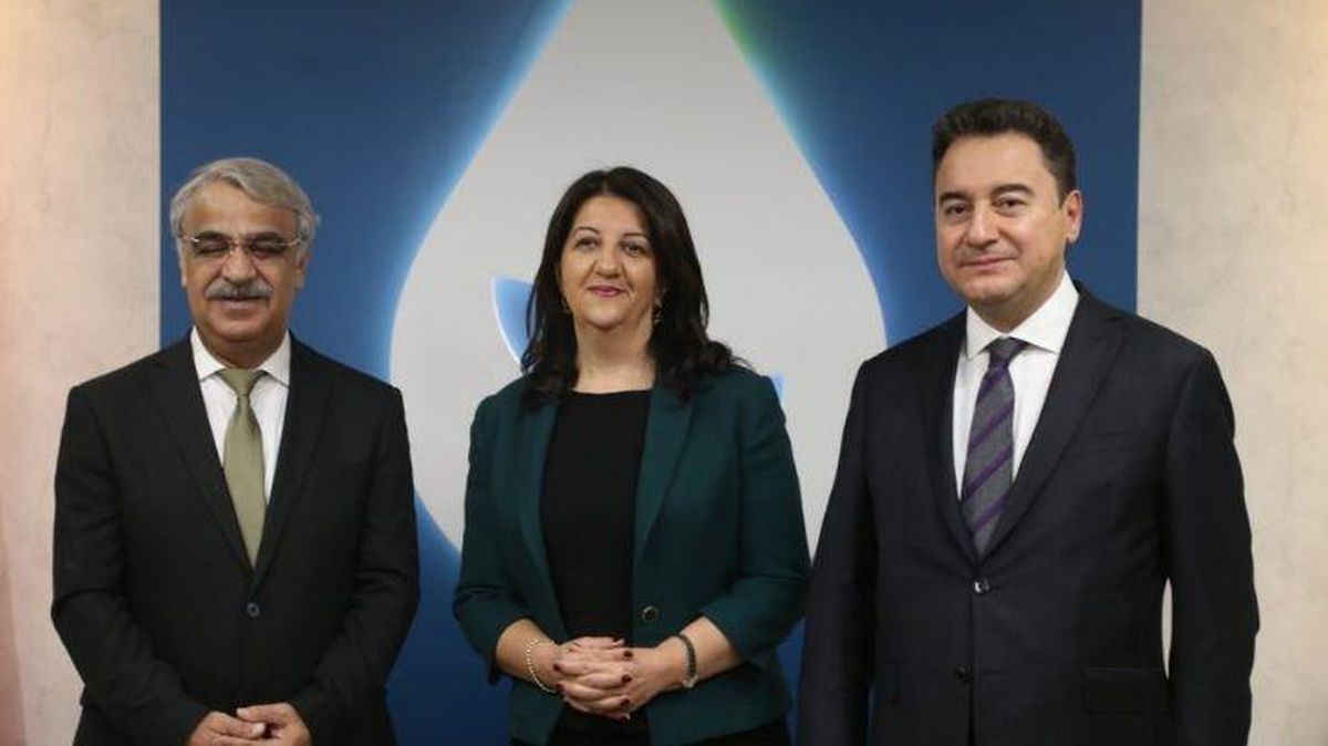 Ali Babacan\'dan HDP\'ye açılan kapatma davasına tepki: Defalarca kapatılmış, bitmiş mi? İyi halt ettiniz