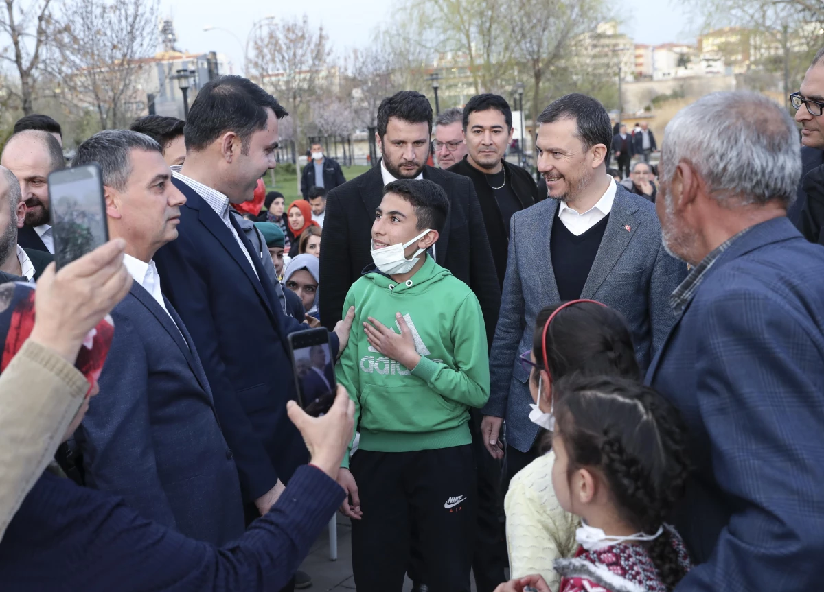 Bakan Kurum, AK Parti Gölbaşı İlçe Başkanlığının iftar programında konuştu Açıklaması