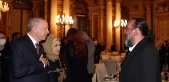 Cumhurbaşkanı Erdoğan, sanatçılarla iftarda bir araya geldi Açıklaması